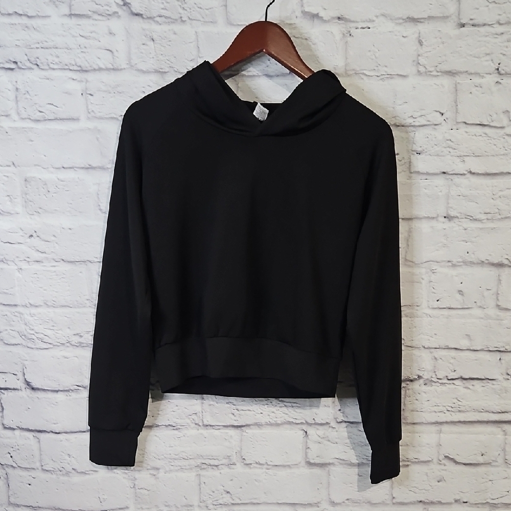 Cropped Athletic Black Women's Hoodie